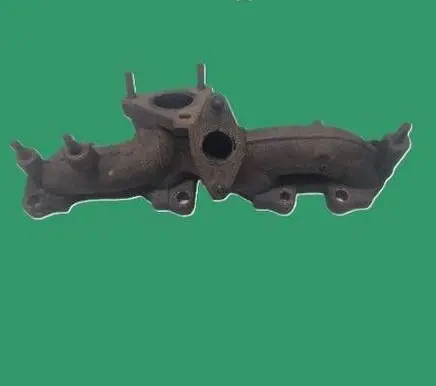 Audi A6 S6 C6 4F Exhaust manifold 03G253033A