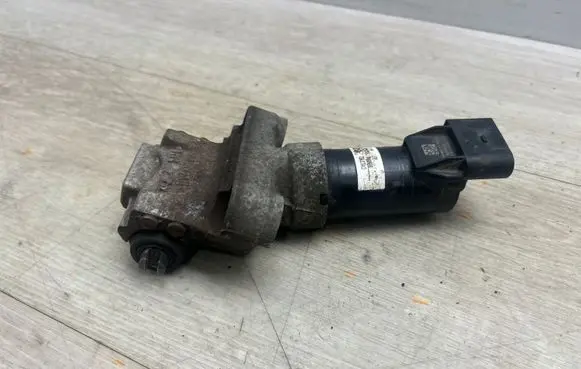 Porsche Cayenne (92A) Hand brake/parking brake motor 7P0609616 2241CFR413 95835209204