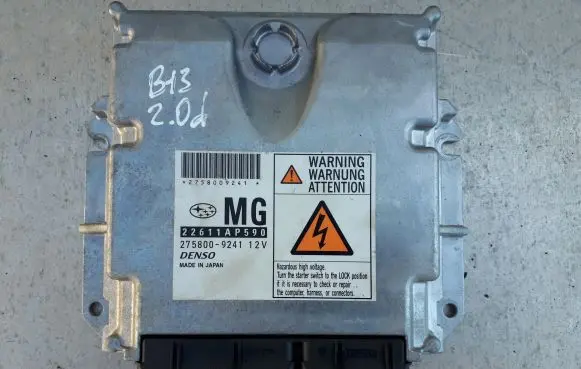 Subaru Outback Engine control unit/module 2758009241