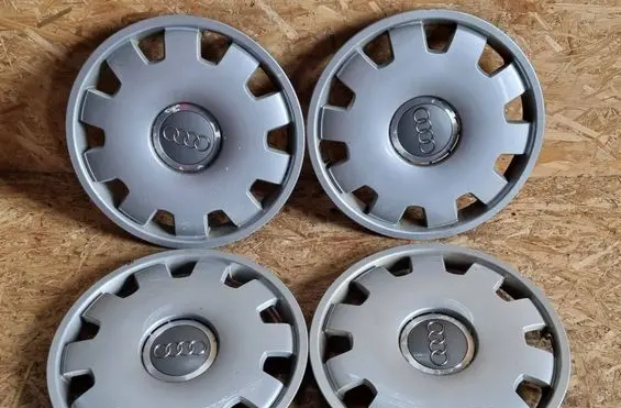 Audi A4 S4 B7 8E 8H R16 wheel hub/cap/trim 4B0601147D