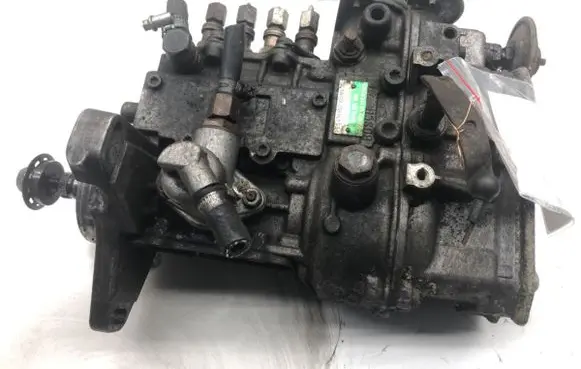 Fuel injection high pressure pump