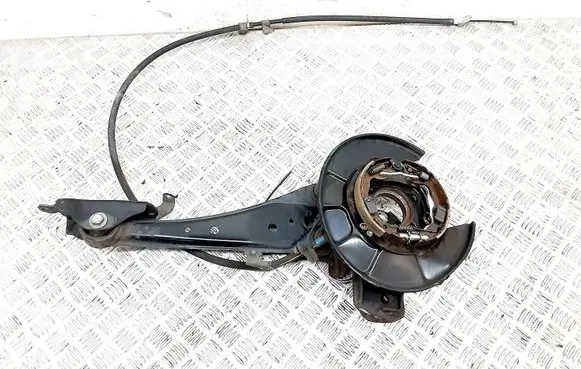 Toyota RAV 4 (XA40) Rear wheel hub