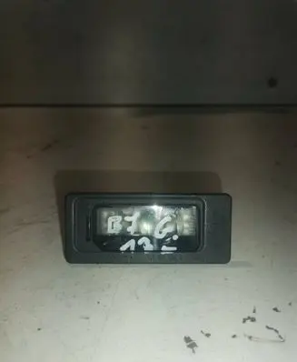 Volkswagen PASSAT B7 Number plate light 3af943021a
