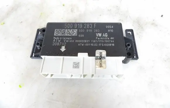 Skoda Fabia Mk3 (NJ) Engine control unit/module 5Q0919283F