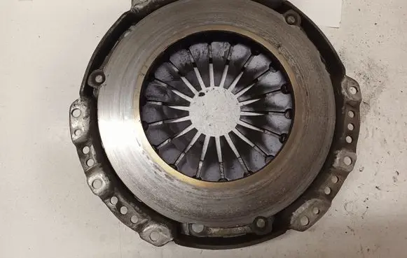 Nissan X-Trail T30 Pressure plate 124039110