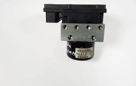 Mercedes-Benz SLK R171 ABS Pump A0355455532