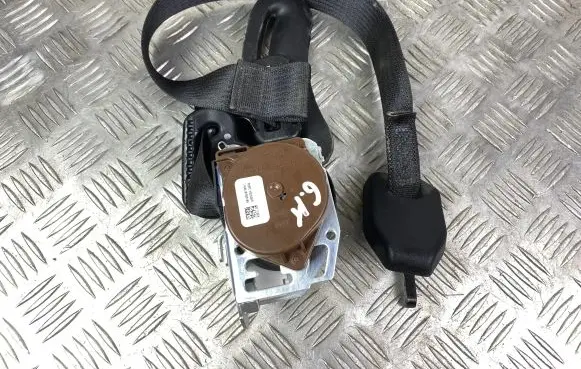 Dodge Durango Rear seatbelt