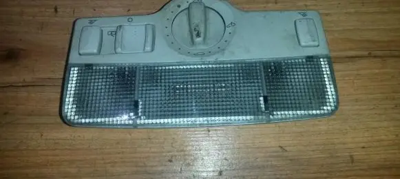 Volkswagen Golf IV Front seat light Nenustatyta