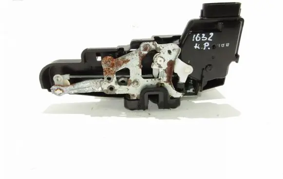 KIA Carens II Front door lock