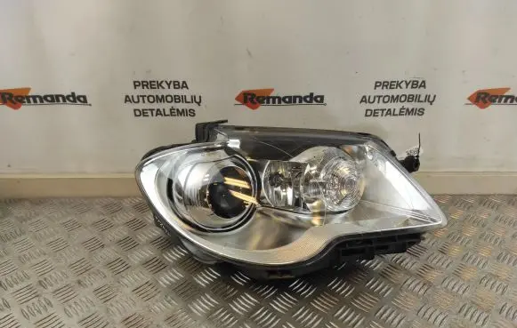 Volkswagen Touran I Headlight/headlamp 1307022697 1K0941329