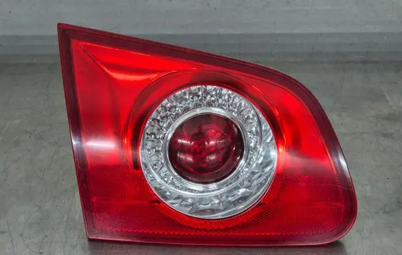 Volkswagen PASSAT B6 Tailgate rear/tail lights 3C9945093
