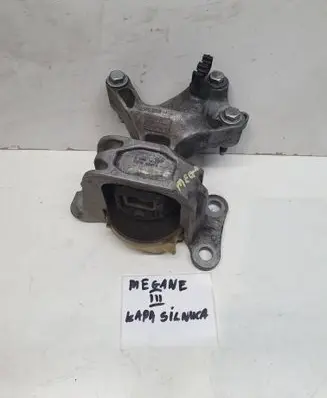 Renault Megane III Engine mount bracket 112846263R