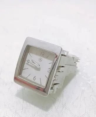 Mercedes-Benz CLS C218 X218 Clock A2188270070 403140007
