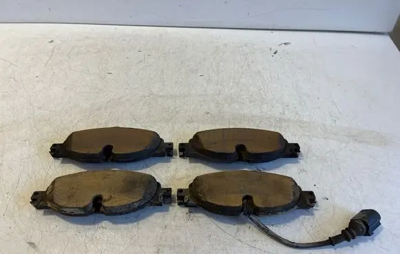 Audi Q2 - Brake pads (front)