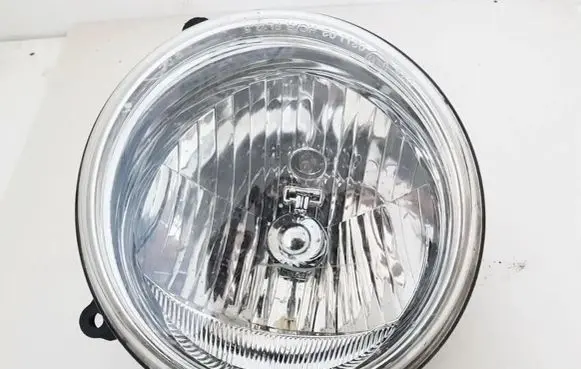 Jeep Cherokee Headlight/headlamp