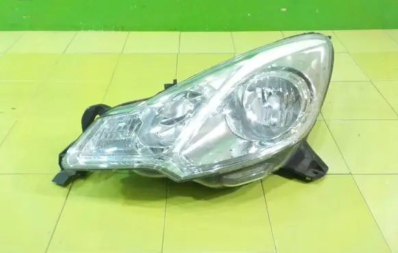 Citroen C3 Headlight/headlamp 9673815080