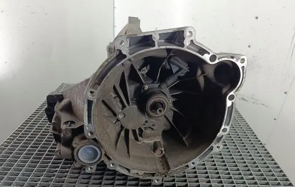Ford Focus Manual 5 speed gearbox 3M5R7002RD
