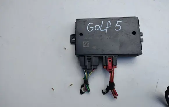 Volkswagen Golf V Tow bar trailer control unit/module 1K0907383E