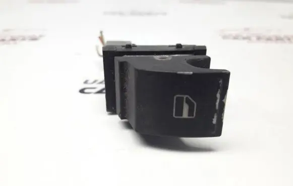 Volkswagen Jetta V Electric window control switch 1F0959855 2845036