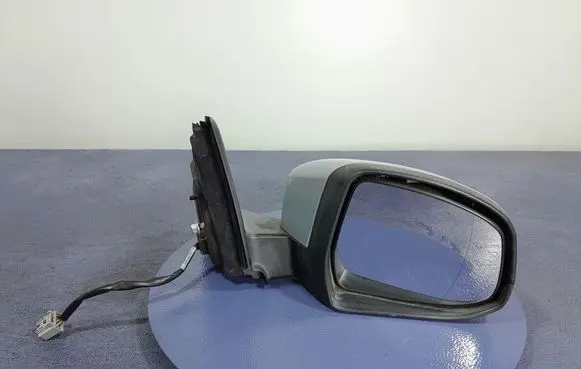 Ford Mondeo MK IV Front door electric wing mirror