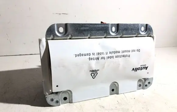 Volvo V70 Passenger airbag 605650100