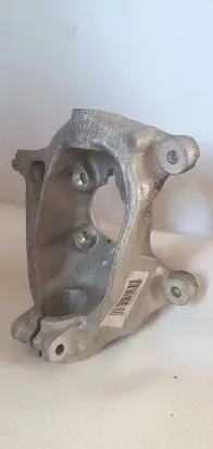 BMW i3 Front wheel hub spindle knuckle 685215902