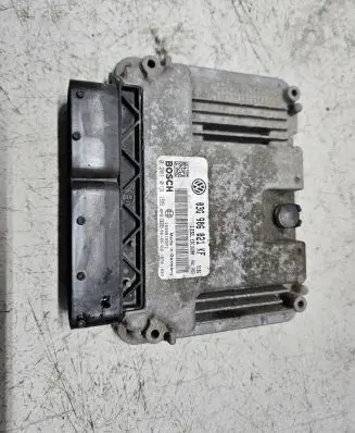 Volkswagen Touran I Engine control unit/module 03G906021KF