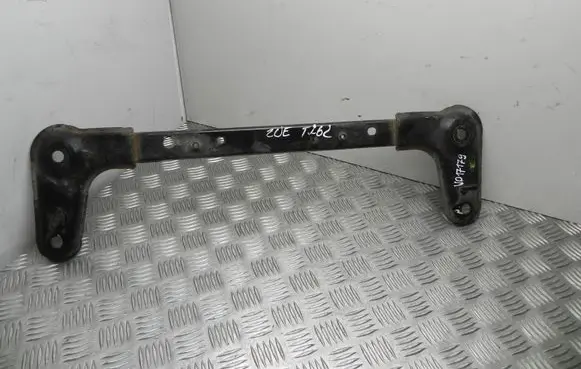 Renault Zoe EGR valve cooler bracket 820053741 VD17179
