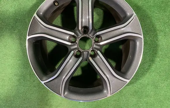 Audi A5 8T 8F R17 alloy rim 8T0601025DK