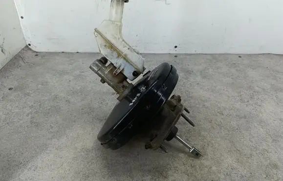 Nissan Note (E11) Brake booster 46007AX702
