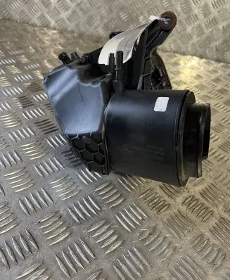 Intake resonator