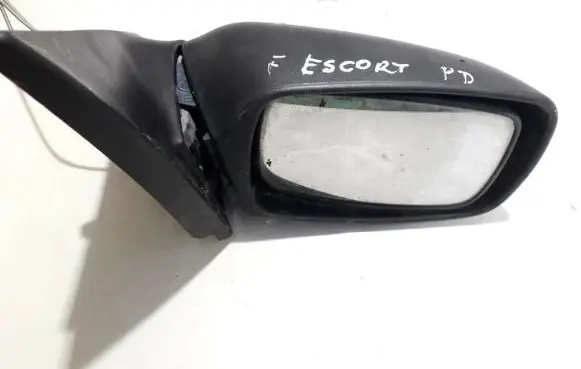 Ford Escort Front door electric wing mirror c7l2a e11011162