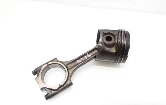 Volvo V70 Piston with connecting rod