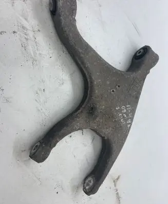 Audi A4 S4 B8 8K Rear upper control arm/wishbone