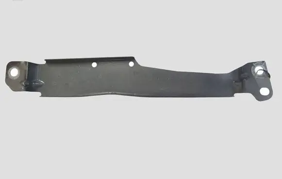 Volvo V60 Fender mounting bracket 31468233