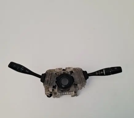 Mitsubishi Pajero Indicator stalk