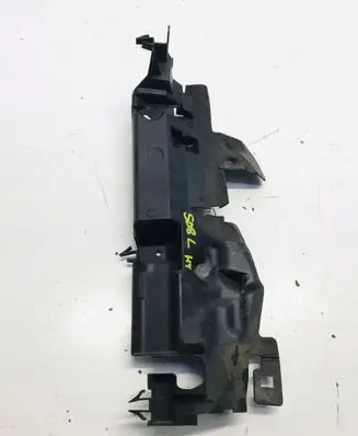 Peugeot 508 Intercooler air guide/duct channel 