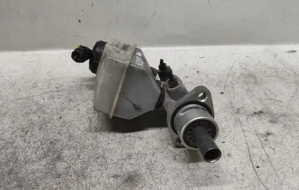 Renault Scenic RX Master brake cylinder