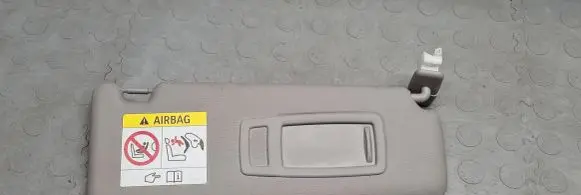 Sun visor