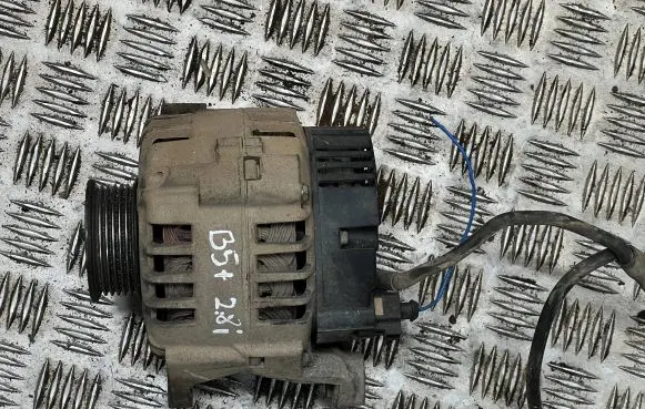 Volkswagen PASSAT B5.5 Generator/alternator 078903016H 2542233C