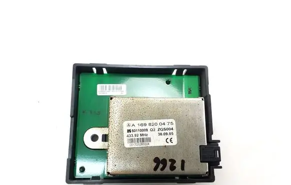 Mercedes-Benz A W169 Other relay A1698200475