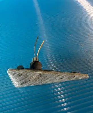 Renault Megane II Front fender indicator light 8200301241 FEKA3202208