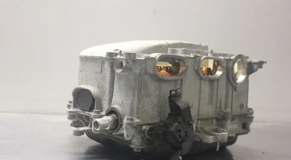 Toyota Yaris Voltage converter inverter G920052030