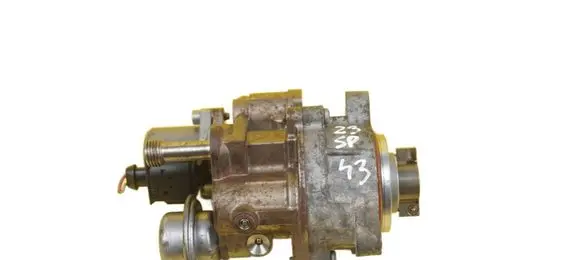 BMW 3 E90 E91 Mechanical fuel pump 7596123 N53B30A