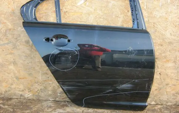 Jaguar XF X250 Rear door
