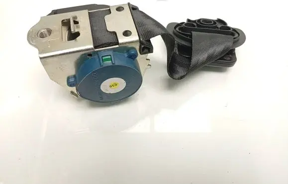 Volkswagen Sharan Rear seatbelt 7N0857811 1T0857738A 6009167