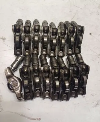 Volkswagen Touareg II Valve rocker arm 