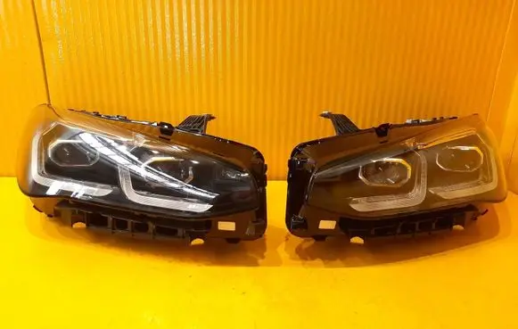 BMW 2 Active Tourer U06 Headlights/headlamps set 5A42248 5A42247