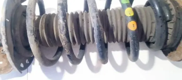 Land Rover Freelander 2 - LR2 Front coil spring