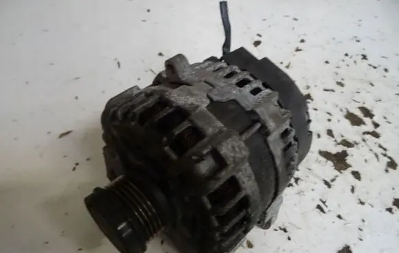 Mercedes-Benz B W246 W242 Generator/alternator AL246
